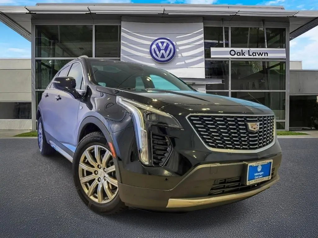 2022 Cadillac XT4 Premium Luxury