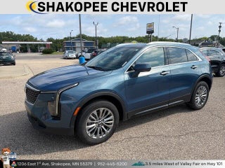 2024 Cadillac XT4 Premium Luxury