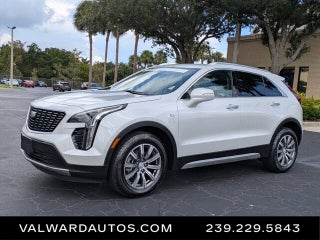 2023 Cadillac XT4 Premium Luxury