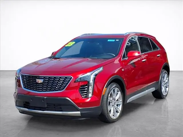 2023 Cadillac XT4 Premium Luxury