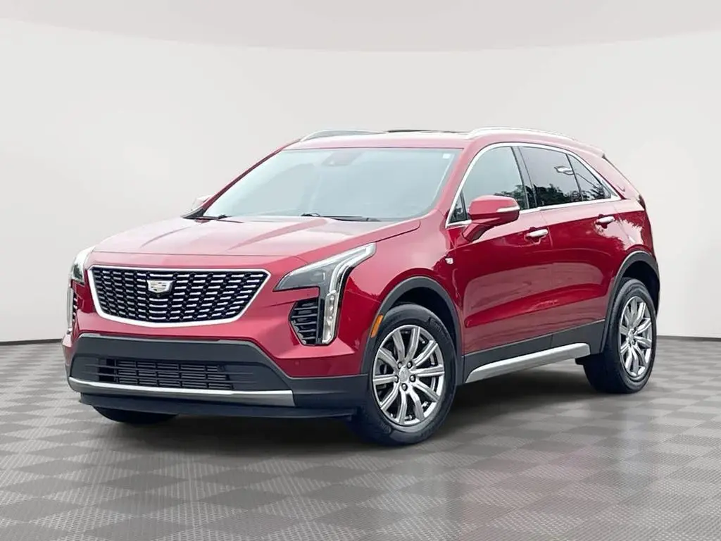 2022 Cadillac XT4 Premium Luxury