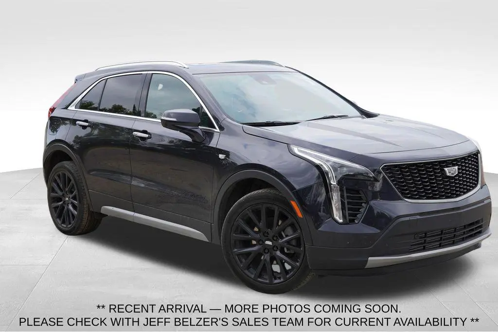 2023 Cadillac XT4 Premium Luxury