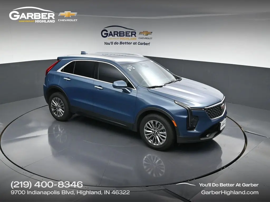 2024 Cadillac XT4 Premium Luxury