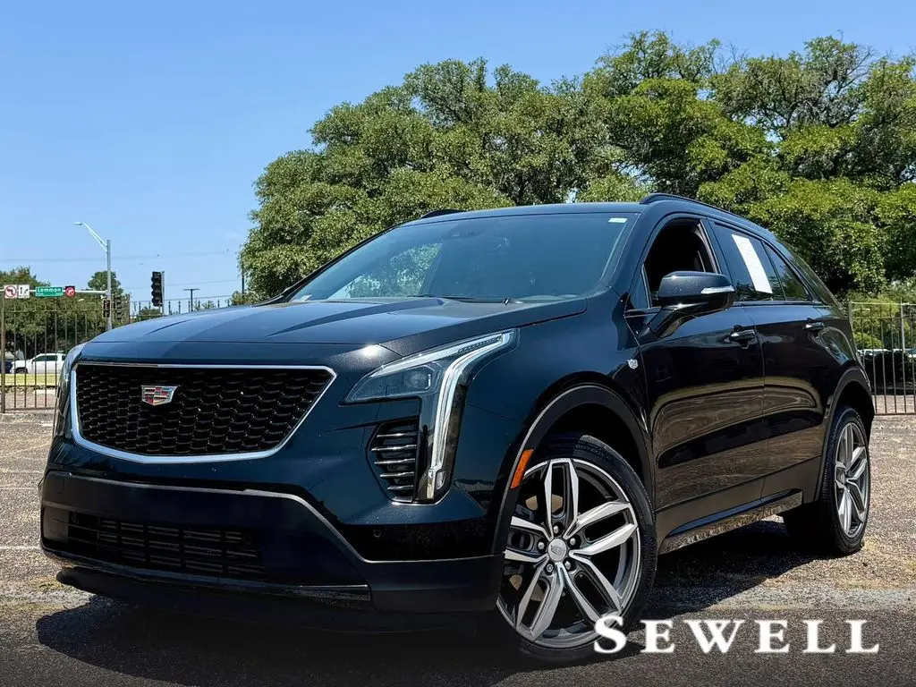 2023 Cadillac XT4 Sport