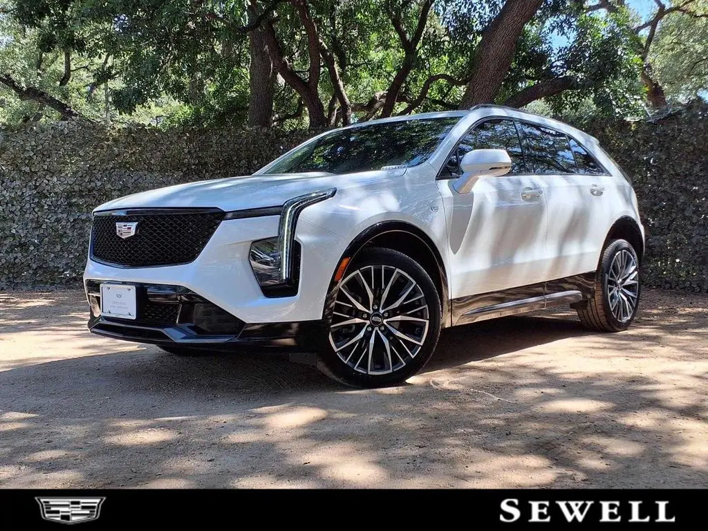 2024 Cadillac XT4 Sport