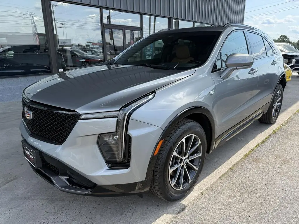 2024 Cadillac XT4 Sport