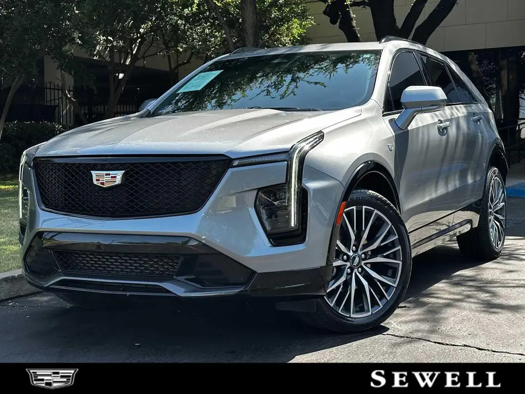 2024 Cadillac XT4 Sport
