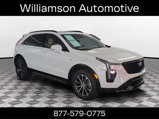 2024 Cadillac XT4 Sport