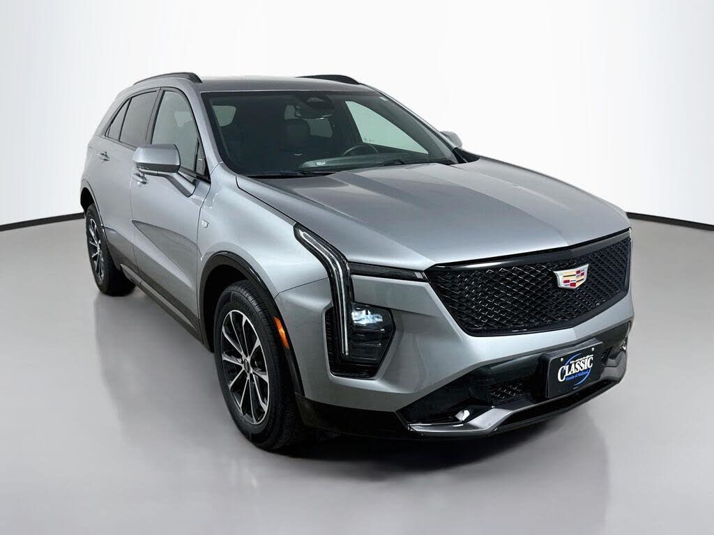 2024 Cadillac XT4 Sport