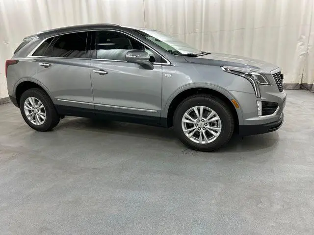 2026 Cadillac XT5 Luxury