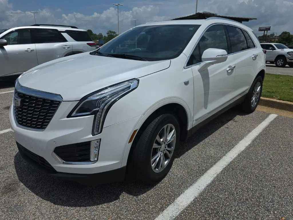 2022 Cadillac XT5 Premium Luxury