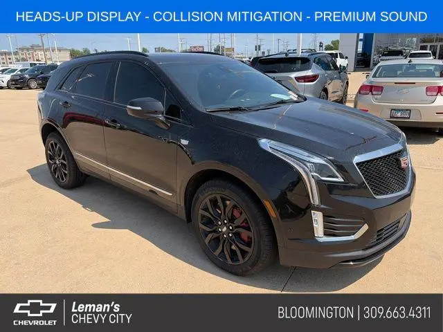 2025 Cadillac XT5 Sport