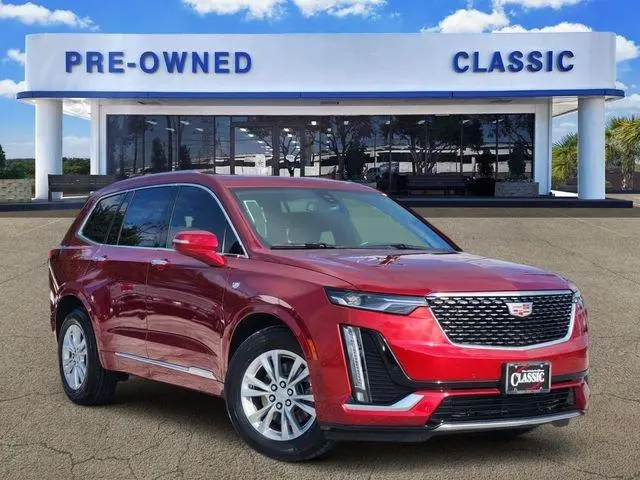 2024 Cadillac XT6 Luxury