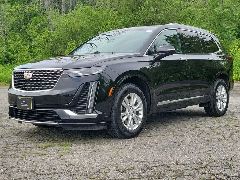 2024 Cadillac XT6 Luxury