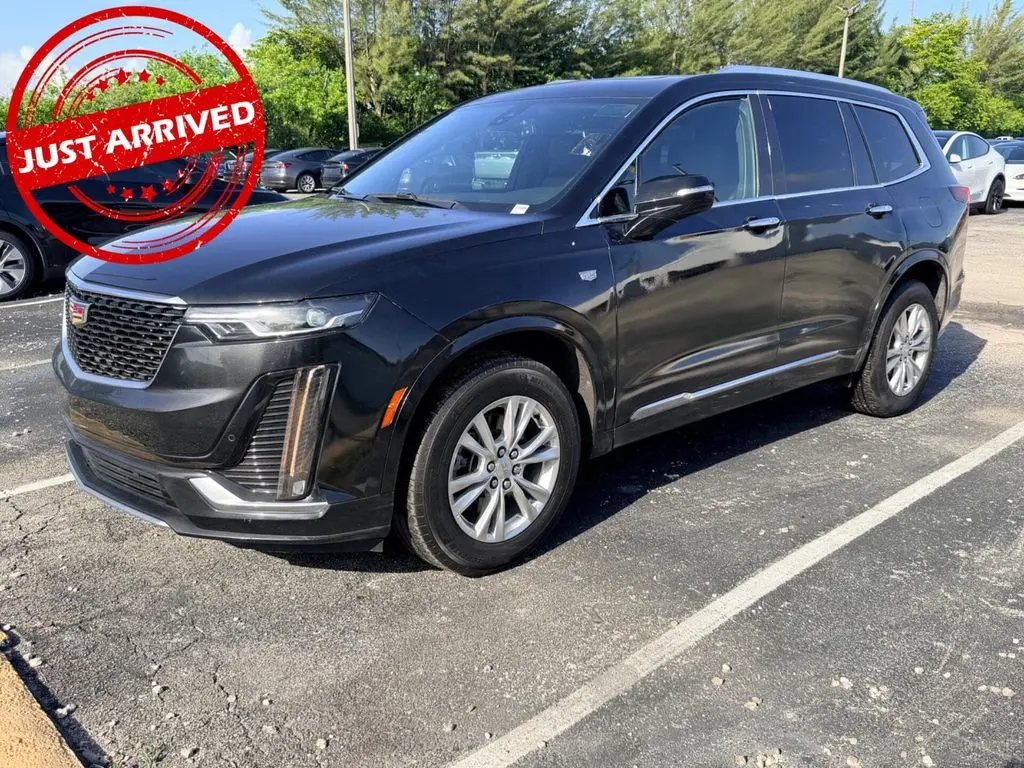 2024 Cadillac XT6 Luxury