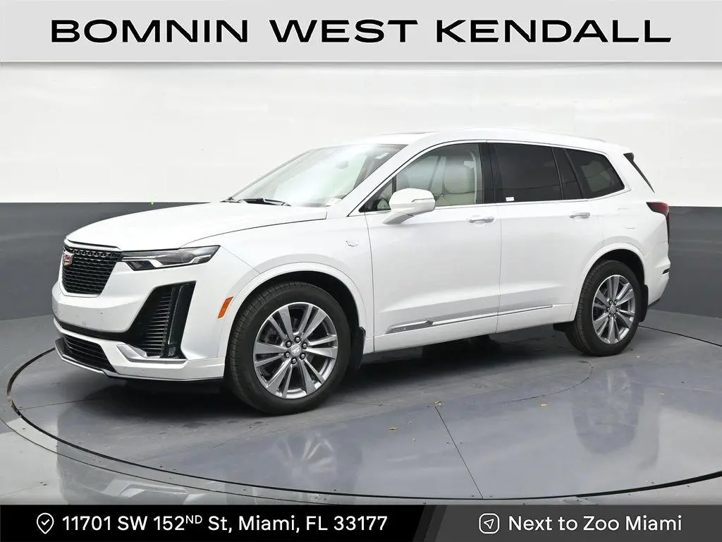 2025 Cadillac XT6 Premium Luxury