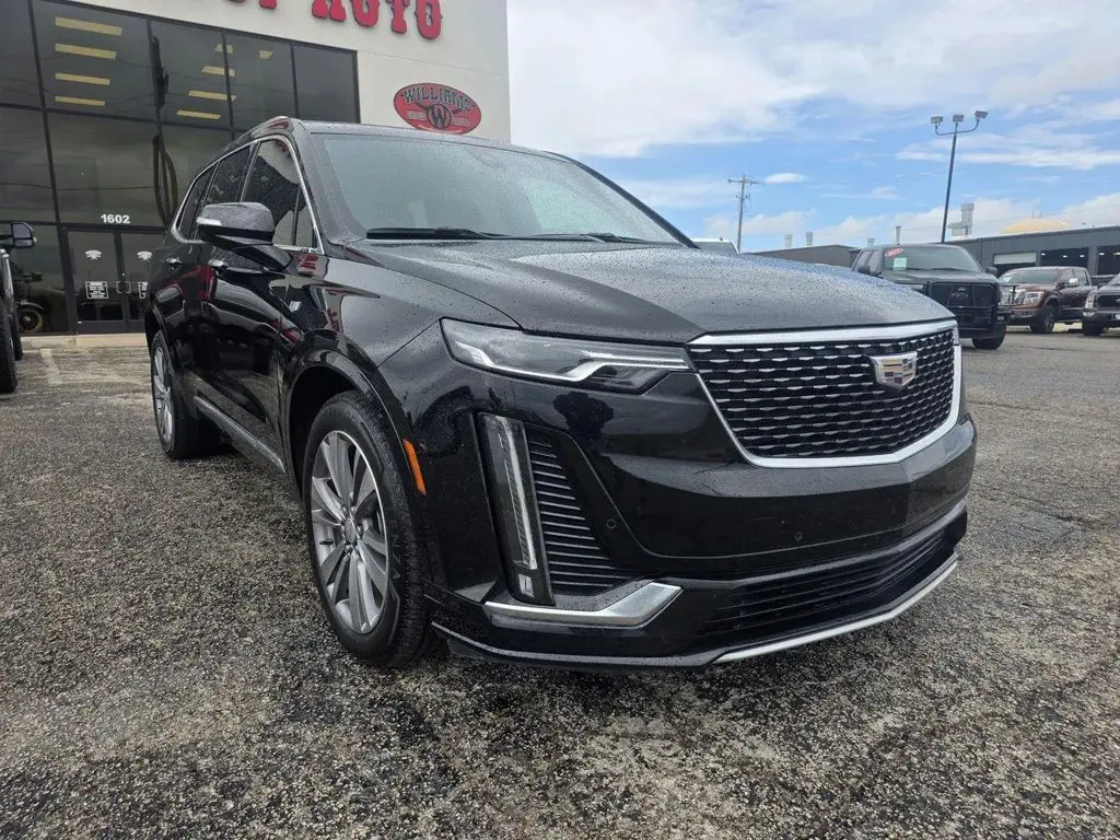 2021 Cadillac XT6 Premium Luxury