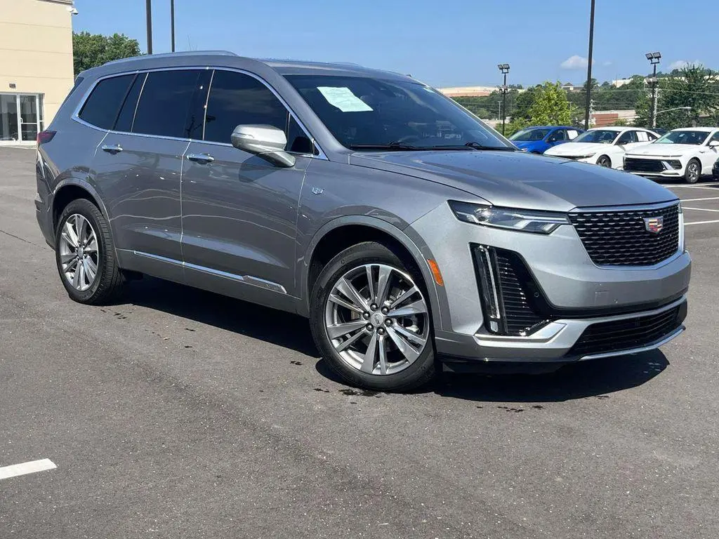 2025 Cadillac XT6 Premium Luxury