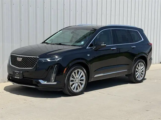 2022 Cadillac XT6 Premium Luxury