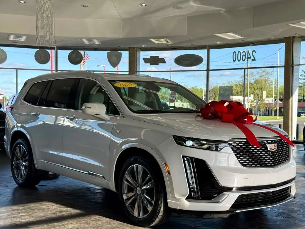2023 Cadillac XT6 Premium Luxury