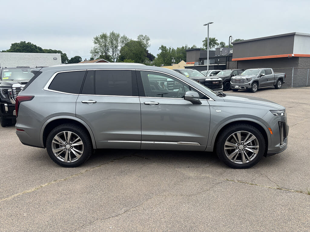 2023 Cadillac XT6 Premium Luxury