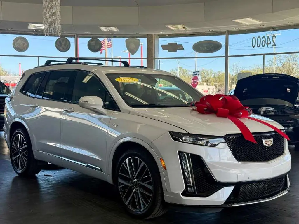 2023 Cadillac XT6 Sport