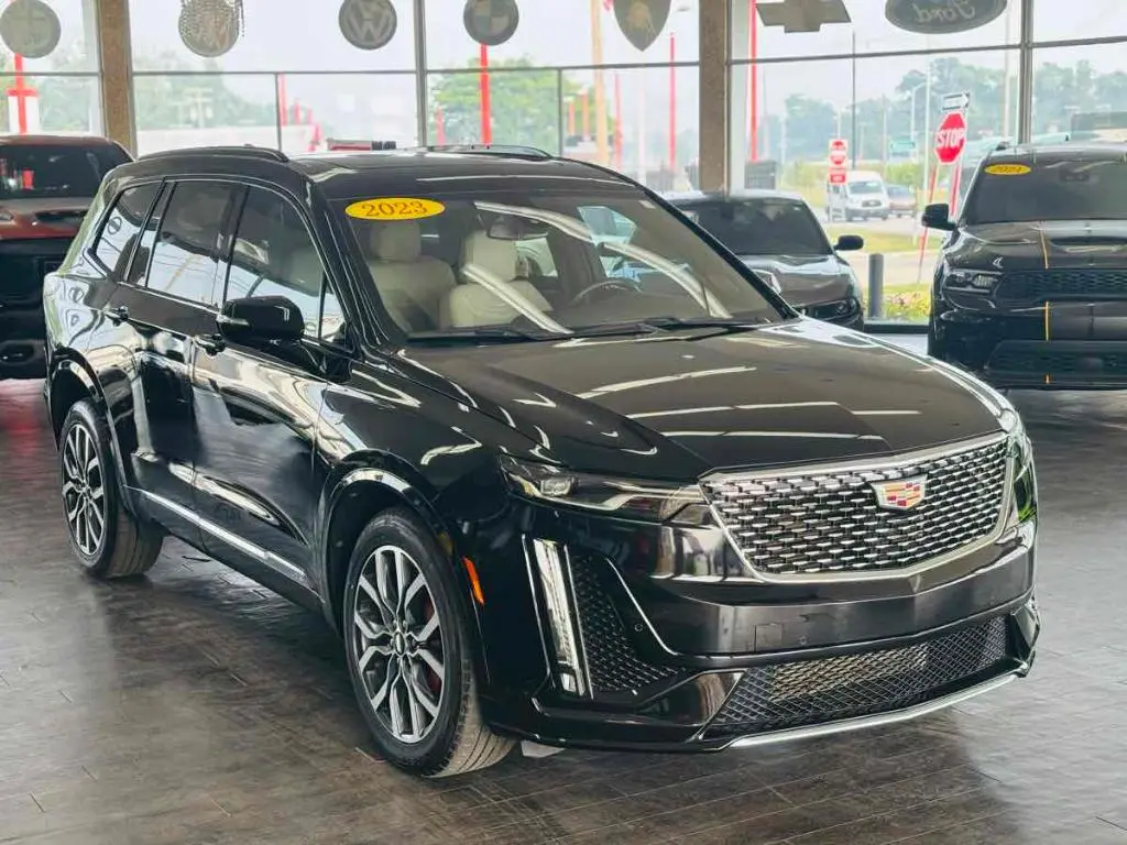 2023 Cadillac XT6 Sport