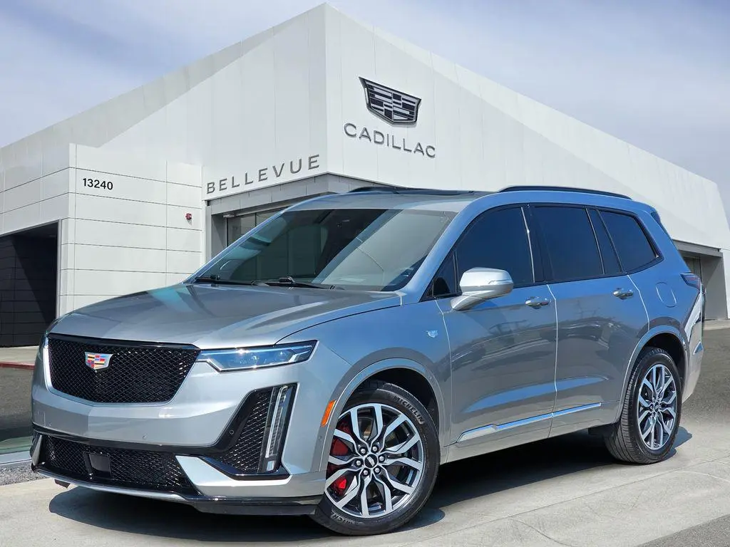2025 Cadillac XT6 Sport Platinum