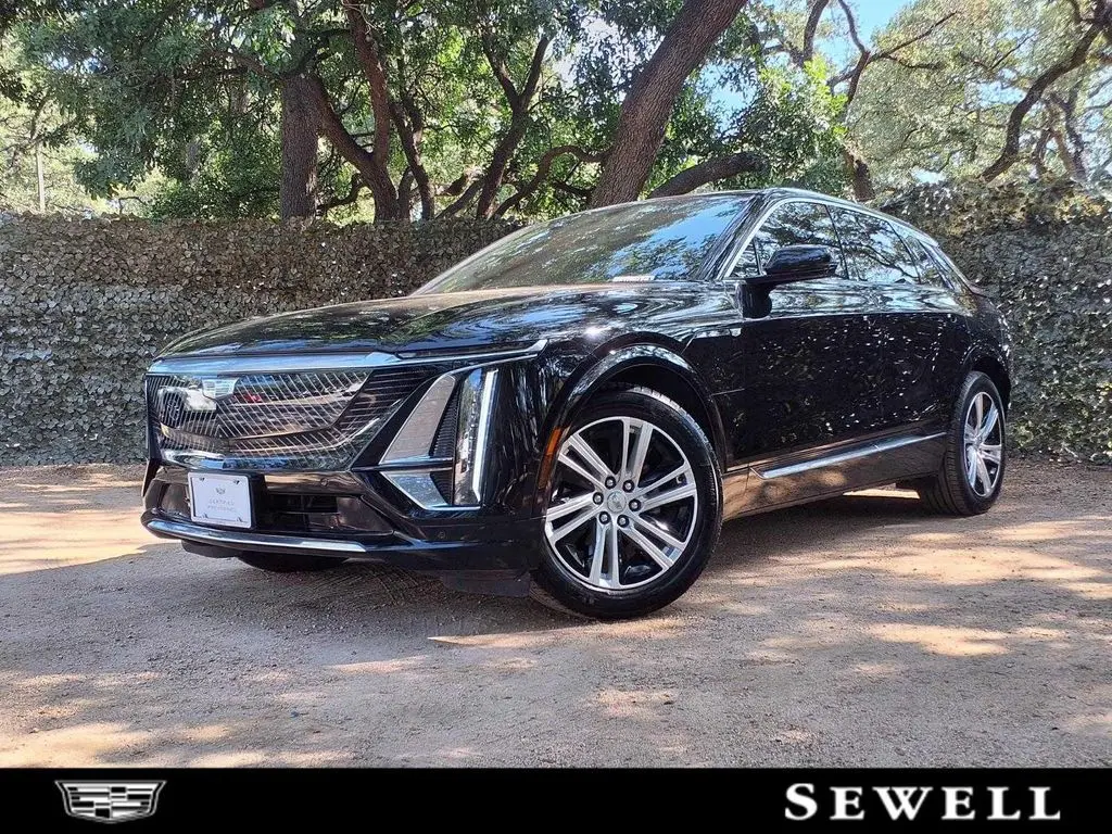 2024 Cadillac LYRIQ Tech
