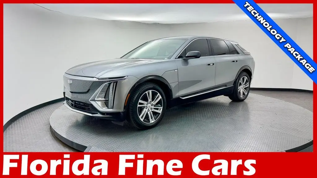 2024 Cadillac LYRIQ Tech