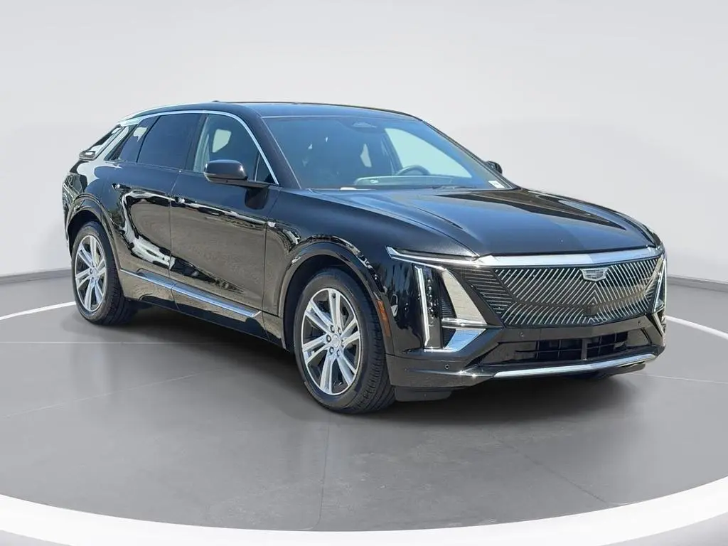 2024 Cadillac LYRIQ Tech