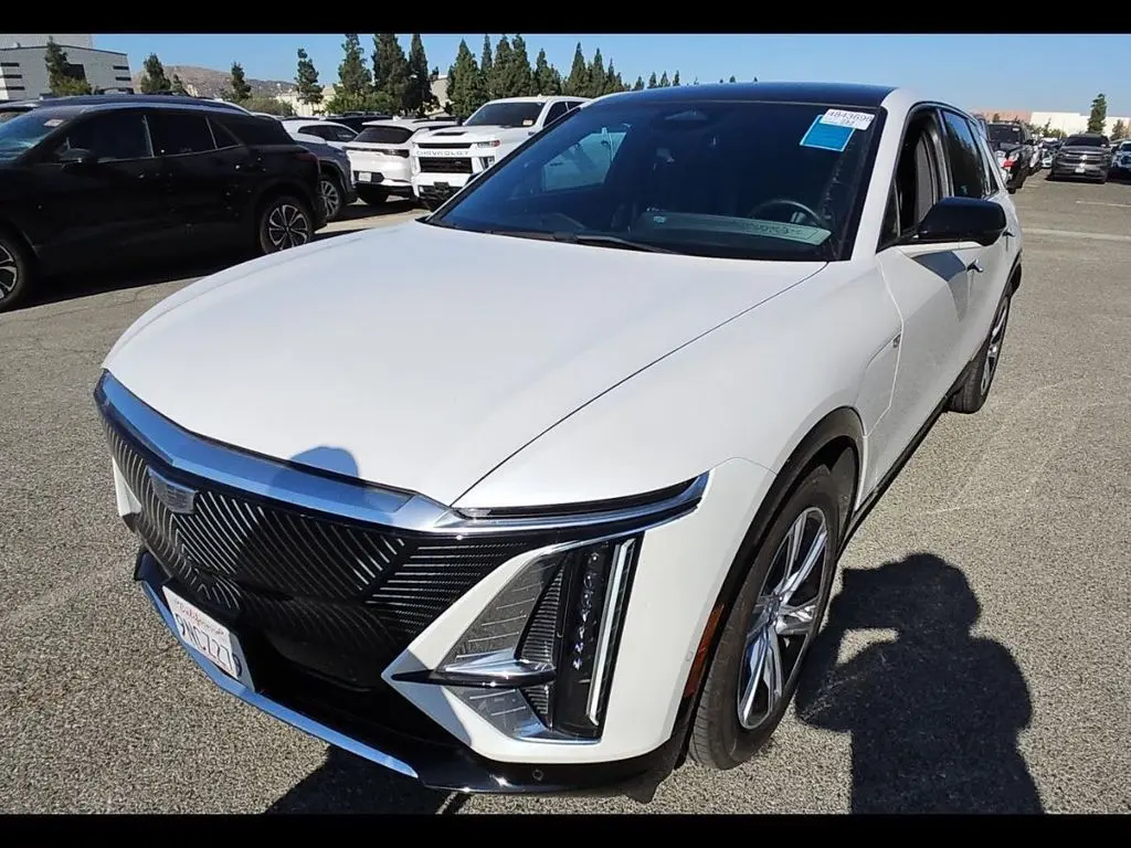 2024 Cadillac LYRIQ Tech
