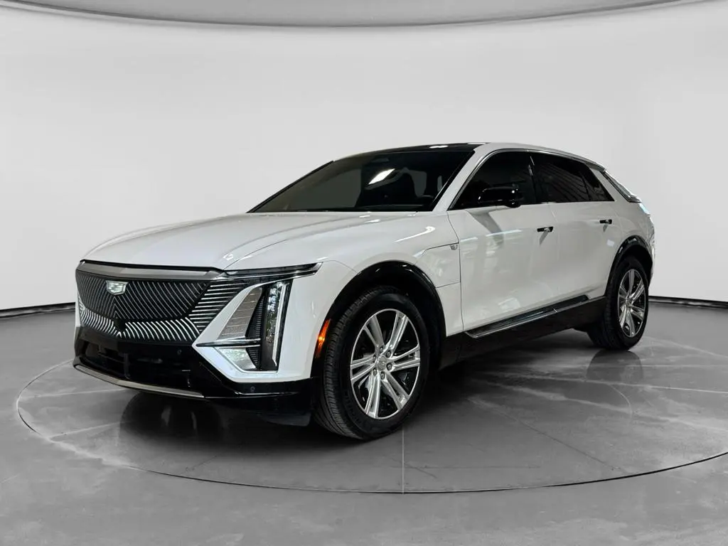 2024 Cadillac LYRIQ Tech