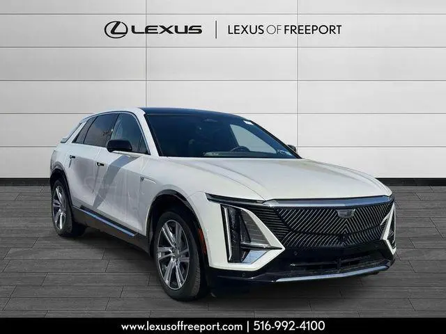 2024 Cadillac LYRIQ Tech