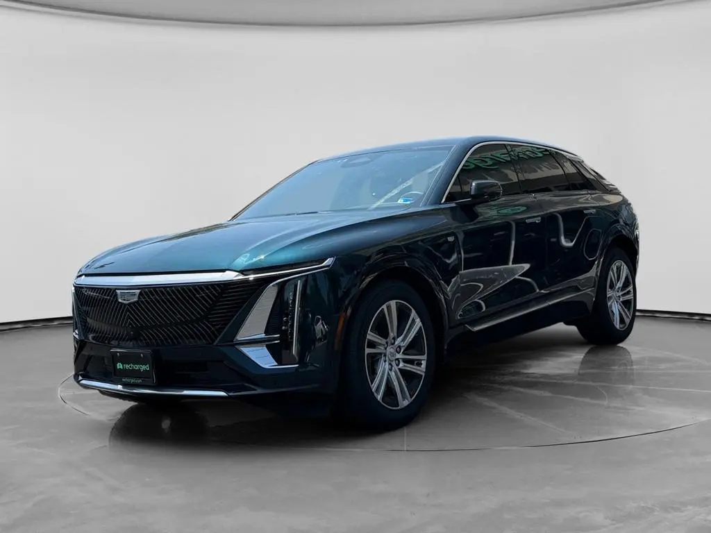 2024 Cadillac LYRIQ Tech
