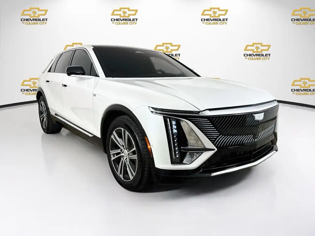 2025 Cadillac LYRIQ Luxury