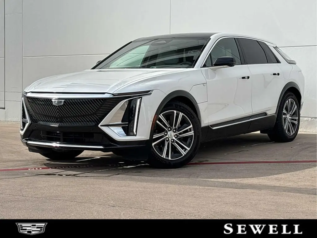 2024 Cadillac LYRIQ Luxury