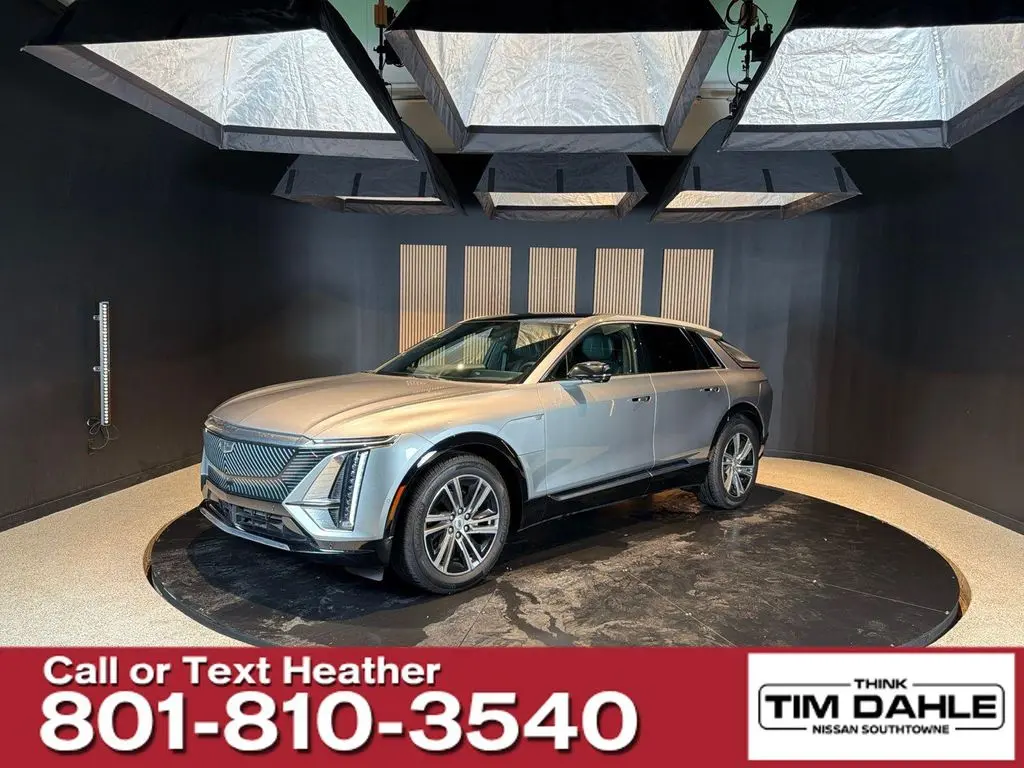 2024 Cadillac LYRIQ Luxury