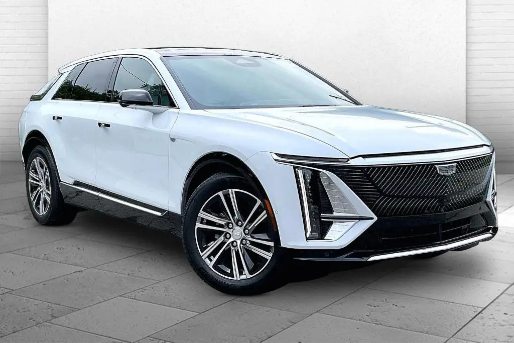 2026 Cadillac LYRIQ Premium Luxury
