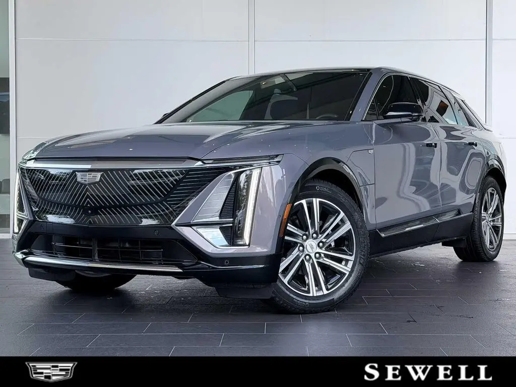 2024 Cadillac LYRIQ Sport
