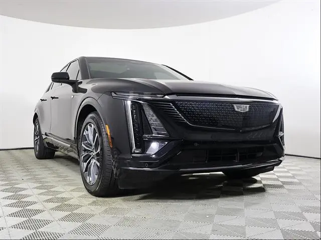 2024 Cadillac LYRIQ Sport