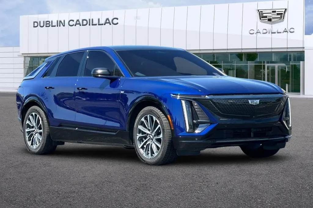 2024 Cadillac LYRIQ Sport