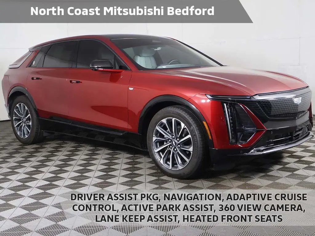 2024 Cadillac LYRIQ Sport