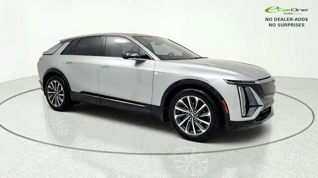 2024 Cadillac LYRIQ Sport