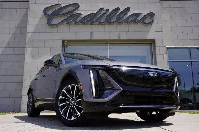 2024 Cadillac LYRIQ Sport