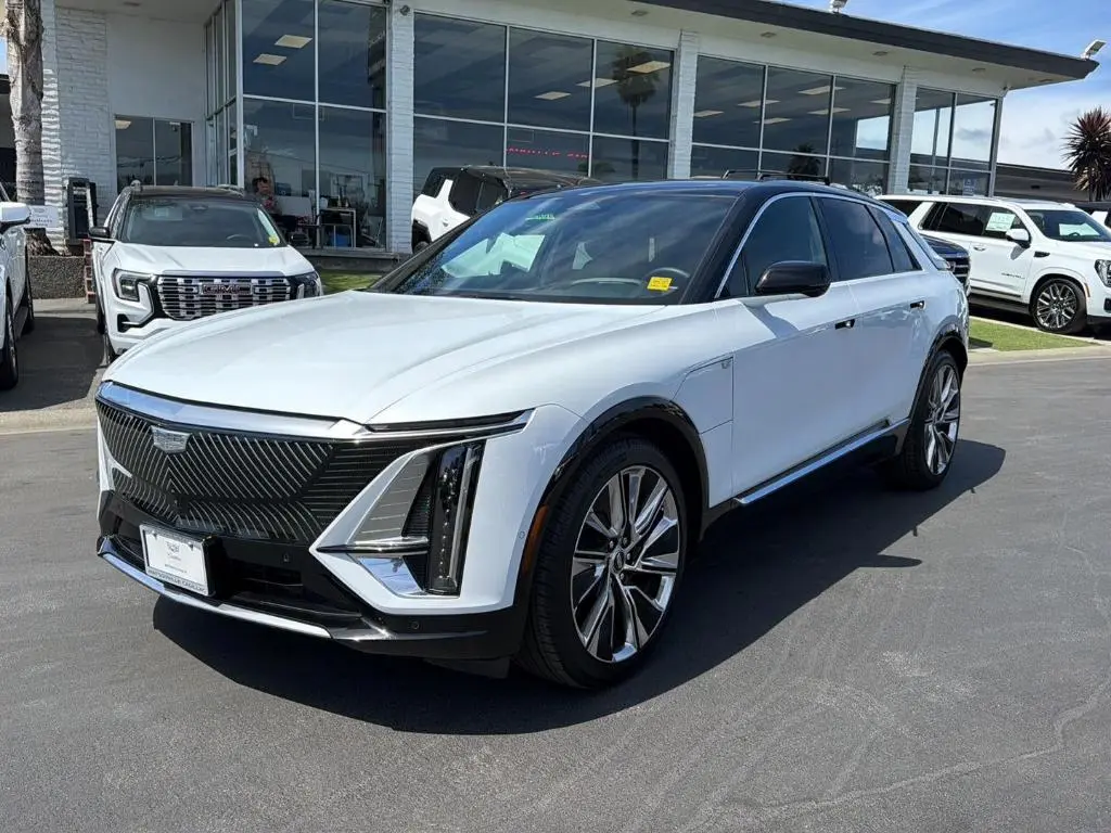 2026 Cadillac LYRIQ Signature Luxury