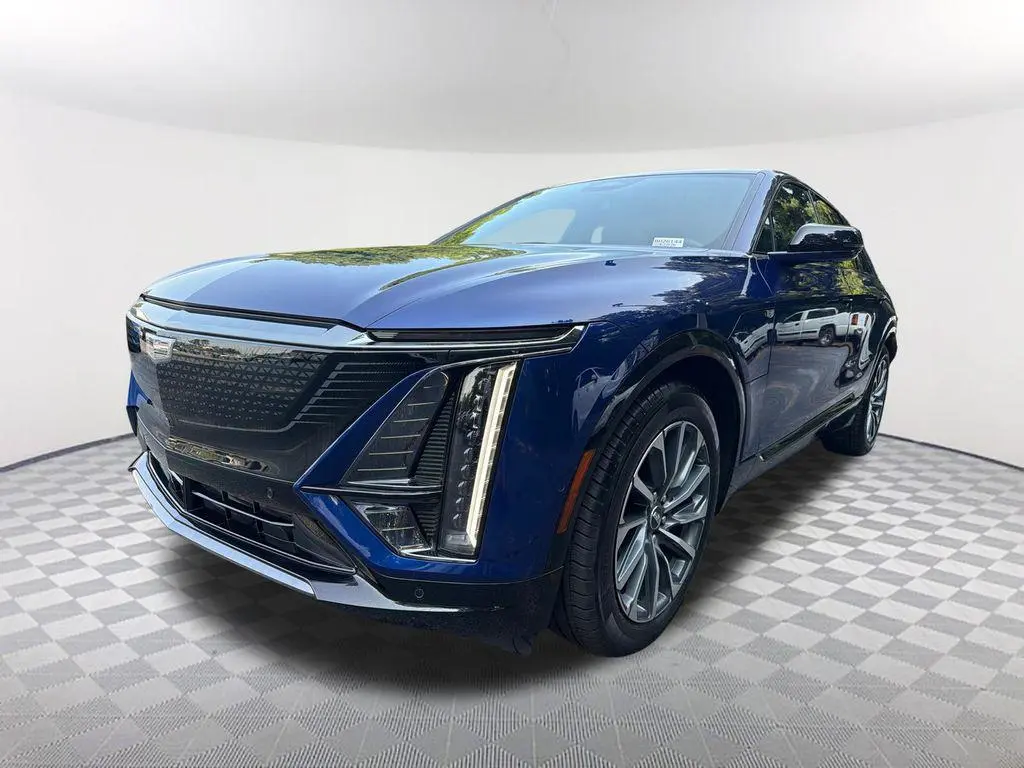2024 Cadillac LYRIQ Sport