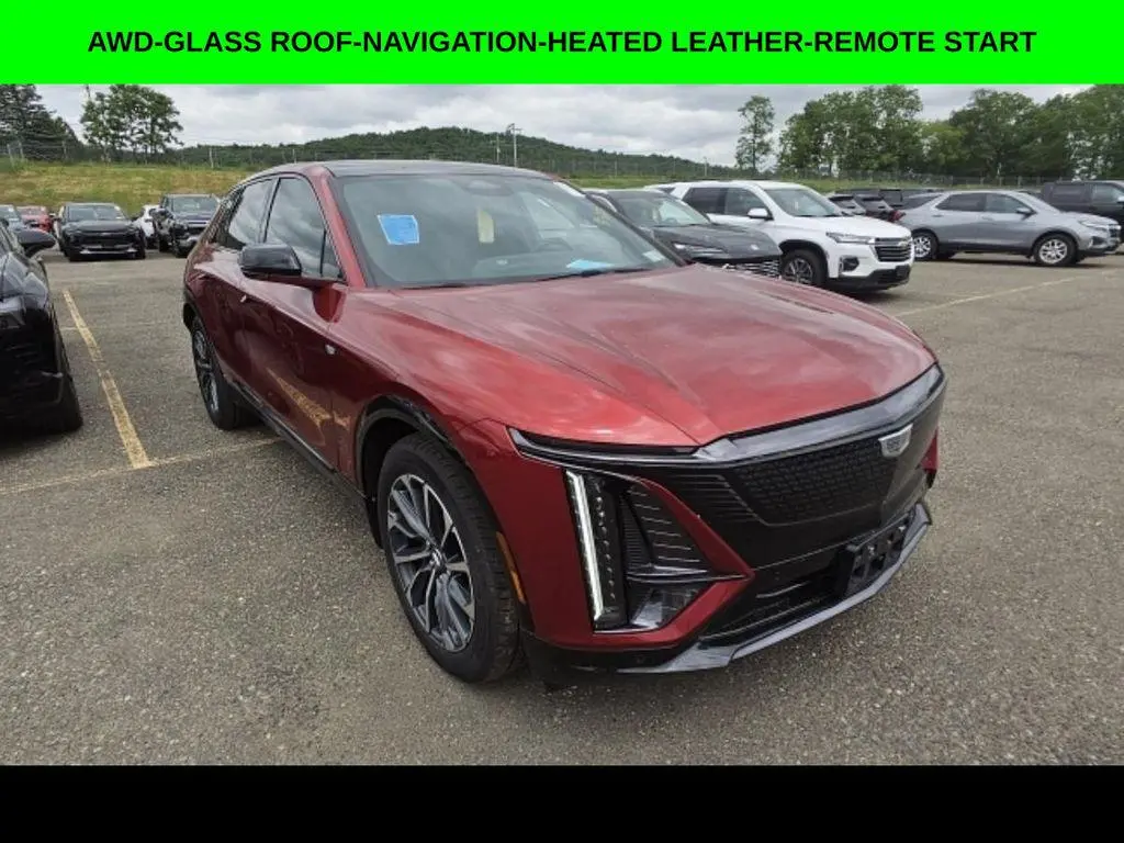2024 Cadillac LYRIQ Sport