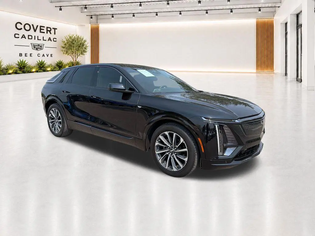 2024 Cadillac LYRIQ Sport
