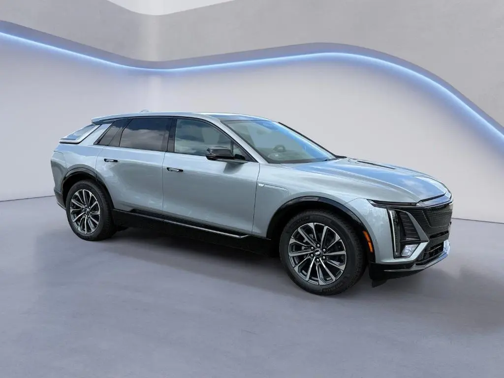 2026 Cadillac LYRIQ Sport